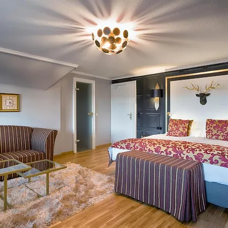 Hotell Parkhotel Adler 5*