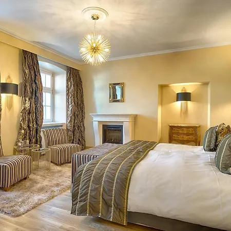 Parkhotel Adler Szálloda