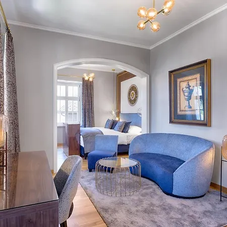 Szálloda Parkhotel Adler