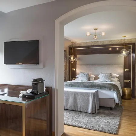 Parkhotel Adler 5*